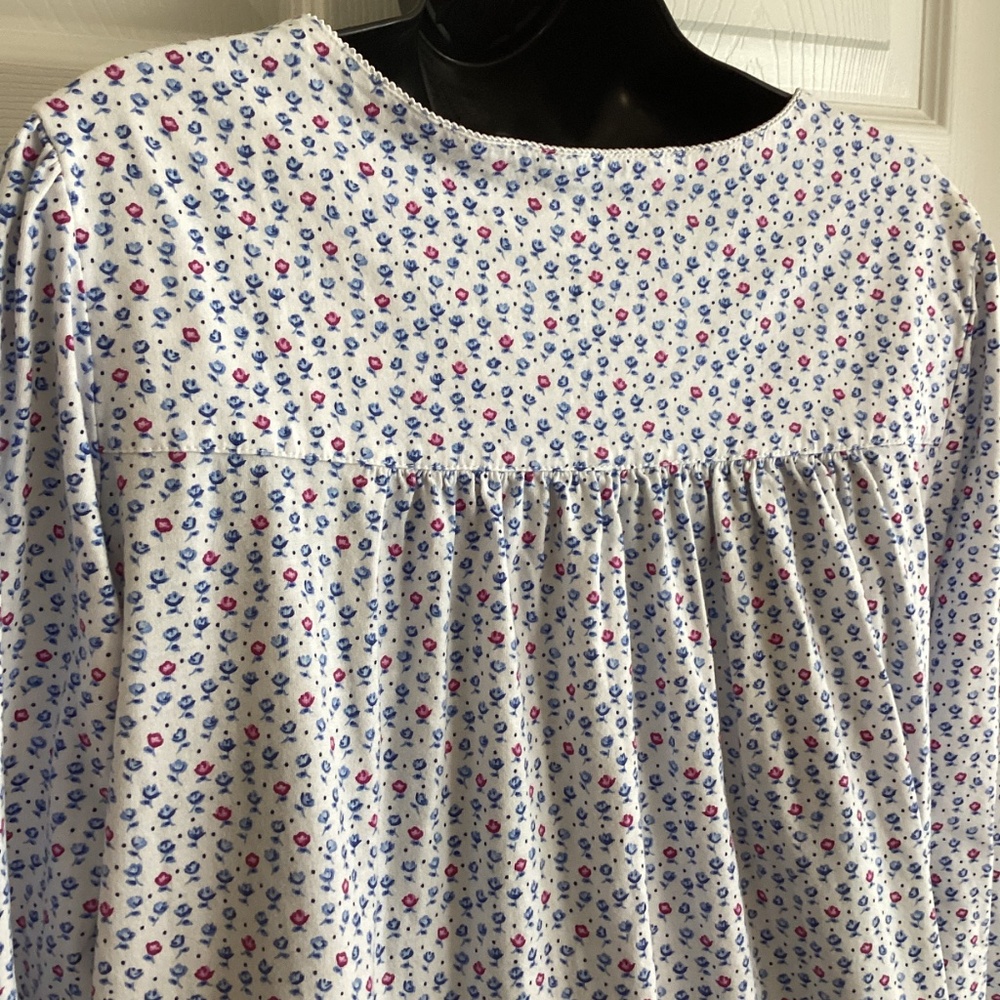 Eileen West Floral Nightgown - White and Blue - Picture 11 of 11